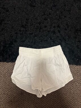 Lululemon Hotty Hot 4in White Women'sShorts